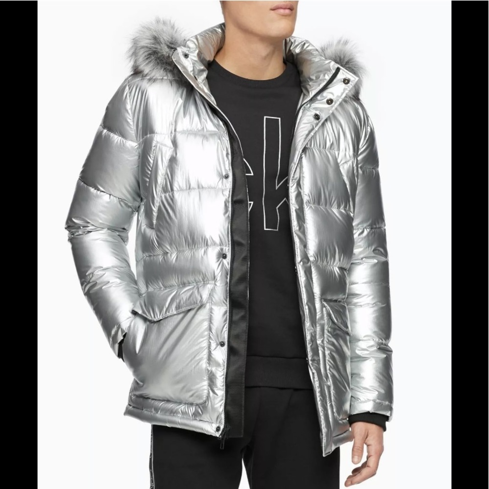 NWT Men’s Calvin Klein Silver Puffer Jacket - Picture 4 of 6